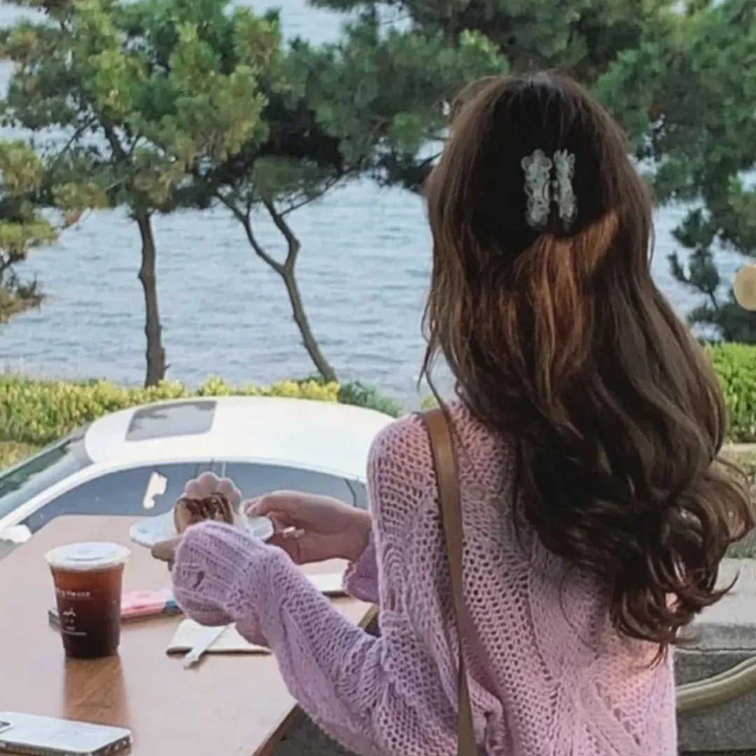 夏日午后的初缠爱恋